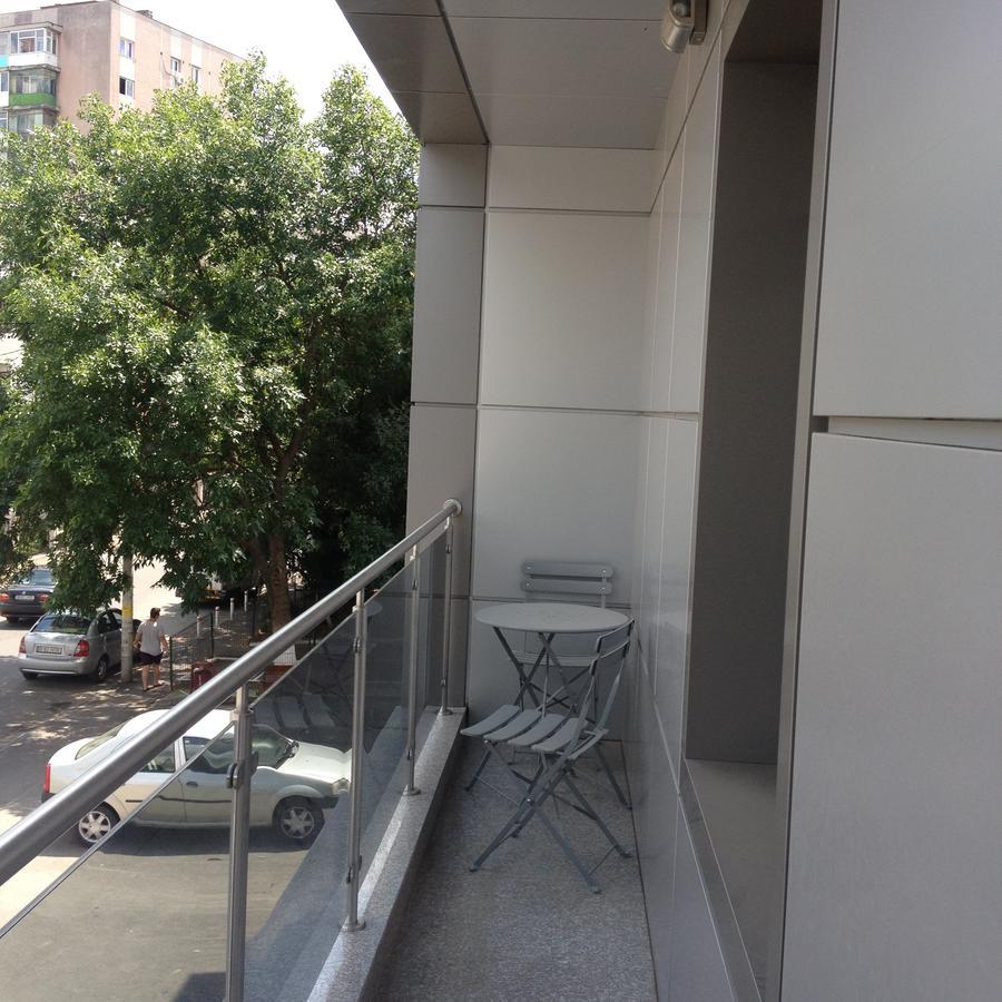 Hotel Marinii Bucarest Esterno foto